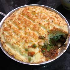 Wife Made Babish S Shepherd S Pie She Used To Hate This Dish Until We Tried The Recipe 10 10 Thanks Andrew Bingingwithbabish