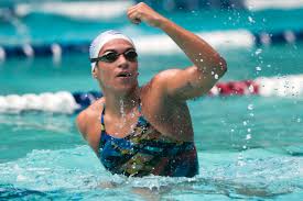 Enquanto ana marcela ficou longe do pódio, poliana okimoto conquistou a primeira medalha entre as mulheres brasileiras na história da natação nas olimpíadas, ficando com o bronze. Ana Marcela Maratonista Tricampea Mundial Em Busca Da Medalha Olimpica Noticias Unisanta