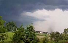 Jun 01, 2021 · biskup tarnowski wyświęcił nowych księży. Traby Powietrzne Nad Polska Zerwane Dachy I Uszkodzone Linie Energetyczne Grozne Zjawiska Pogodowe Zmierzaja Nad Region Wideo Lublin112 Pl Wiadomosci Z Lublina I Regionu Wazne Informacje Z Kraju