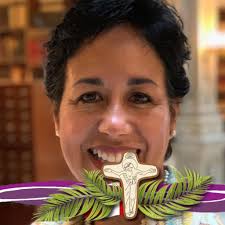 Happy 40th Birthday to my beautiful wife, Amber Kinder. When you were 23  and single I made it my mission to at least get a date with you. That  proved to be