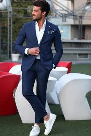 Arborant un air romantique, ce complet 3 pièces bleu foncé est taillé dans détail du look. Ø·Ø±ÙÙØ© Ø³ØªÙØ±ÙÙ Ø®ÙÙ Pantalon Costume Stan Smith Consultoriaorigenydestino Com