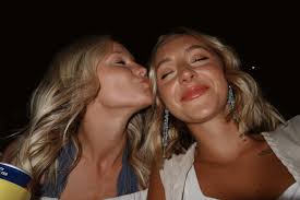 Gracie Pack (@gracielizabeth__) • Instagram photos and videos