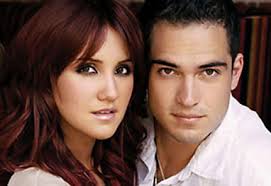 I Love Paraisópolis: Mari joga balde de gelo em Margot