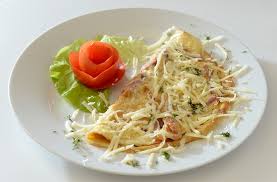 Jakarta jika bosan dengan sajian mie yang biasa mie juga. Resep Omelet Keju