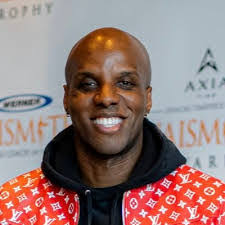 Ryan Scharf's Instagram, Twitter & Facebook