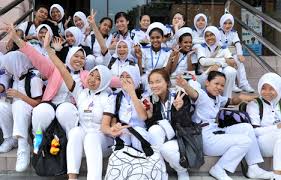 Is nursing the right path for you? Postgraduate Course In Malaysia Lincoln University College