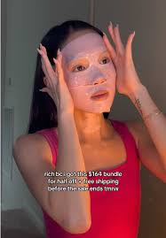 @medicube global @medicube_us bundle ON SALE until TMRW✨🎀 #20something  #medicube #medicubetiktokshop #tiktokshopfinds #skincare #skincareroutine  #skincaretips #tiktokshopdeals