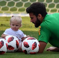 Back to homepage subscribe to rss feed. Fc Liverpool So Viel Deutschland Steckt In 73 Mio Keeper Alisson Becker Welt