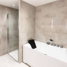 Unn Deg Litt Luksus Pa Badet Sondag Luksus Vvs Vvseksperten Modenafli Classic Bathroom Design Contemporary Master Bathroom Bathroom Design Small