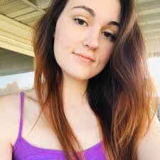 Angela Larimore's Instagram, Twitter & Facebook