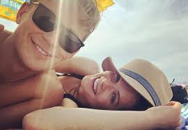 About meghann fahyâ s boyfriend billy magnussen. Is Meghann Fahy Husband Her Net Worth 2021 Height Age Bio Sibling