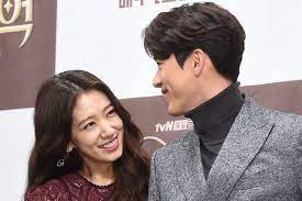 Born february 18, 1990) is a south korean actress, singer and dancer. Park Shin Hye And Hyun Bin Explain What Sets Memories Of The Alhambra Apart From Other Dramas Soompi