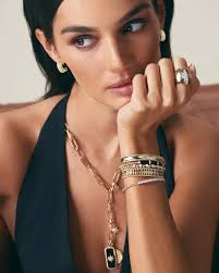 How Gabriel & Co. Defined Everyday Natural Diamond Jewelry