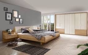 Finden sie alles, was sie suchen, an einem ort und sparen sie zeit und geld. Schlafzimmer 4035 In Eiche Teilmassiv Liegeflache Ca 180 X 200 Cm Schrank Ca 236 Cm Hoch Online Bei Hardeck Kaufen