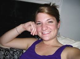 Violinist to play at Holy Cross