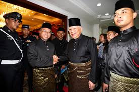The chief minister presides over a meeting of state executive council ministers weekly at the chief minister's office. Realpolitikasia Malaysia Another State Governor Decides To Play At Being Politician Malacca Governor Has No Power To Refuse Chief Minister S Request For A Snap Election