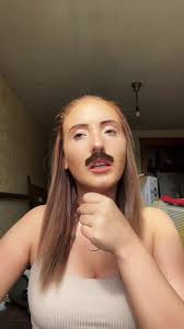 Amanda Brouwer (@xoamandaxo99)