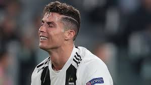 Cristiano ronaldo is a fan of medium & short hair. Cristiano Ronaldo Haircut 2019 Vs Ajax