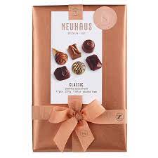 Made entirely in belgium in our atelier near brussels. Amazon Com Neuhaus Belgian Chocolate Classic Ballotin Dark Milk White Chocolate Pralines 17 Pcs Chocolate Assortments And Samplers Grocery Gourmet Food