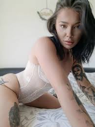 Kirsten Darling - Fleshbot