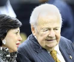 Tom Benson: New Orleans Saints owner dies