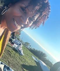 Andrea Best's Instagram, Twitter & Facebook