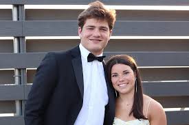 Patriots Quarterback Drake Maye Donates All His Wedding Gifts to Local  Shelters