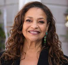 julie ann emery · 2.3M threads