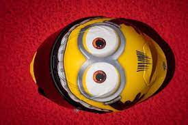 May 29, 2021 · uno que estrena también diseño de casco aquí, bastante ingenioso, es pol espargaró, cuya marca, hjc, tiene un acuerdo con universal pictures para la promoción de películas y en su caso. Pol Espargaro Se Convierte En Minion Con Motivo Del Gran Premio De Italia