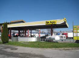 Datenbank 193 des kontakts $ 19.30 die dateibank ist für export binnen eines monats zugänglich. Gunstige Tankstelle Am Gardasee Gardasee Ratgeber De Die Informationsseite Rund Um Den Gardasee In Italien