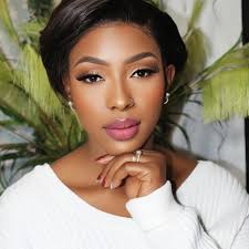 Affordable accommodations in Kelowna for 8 people?