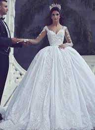 With an impeccable cut and simple lines, this wedding gown in mikado recalls classic french couture with its bateau neckline and long schoolgirl sleeves. Sweetheart Neck Wedding Dresses Cheap Plunging Mermaid Sheath Wedding Gowns