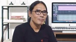 Hidup Sehat, Istri Kaget Erwin Prasetya Alami Pendarahan Lambung