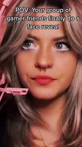 your group of gamer friends finally do a face reveal #shorts  #valerielepelch #love #foryo