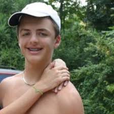 Tyler Roach (@frshprince305)