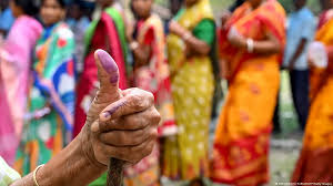 পশ্চিমবঙ্গে নিরাপত্তা ছাড়াই ভোটার সমীক্ষায় নামছেন শিক্ষকরা