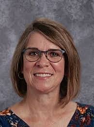 Kimberly Menard's Instagram, Twitter & Facebook