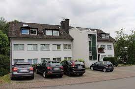 Jetzt finden oder inserieren auf kleinanzeigen.at. 4 Zimmer Wohnung Zum Verkauf Huttemeisterstrasse 6 58511 Ludenscheid Markischer Kreis Mapio Net