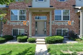 3 Bedroom Townhouse For Rent In Wood Dale Propertyup Townhouse For Rent Wood Dale Townhouse
