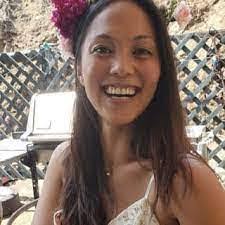 Elise Yeomans's Instagram, Twitter & Facebook