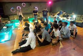 Market demand in the 19 usj city mall. 15 Year Old Girl Among Teens Held For Drug Taking At Selangor Karaoke Outlets Nsttv