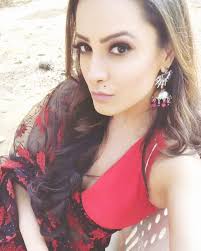 Pin On Nagin Season 3 1.1.2 vishakha real name anita hassanandani. pin on nagin season 3