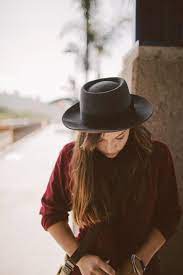 Ahh I Want This Hat And Sweater Brixton Hat Fashion Hats For Women