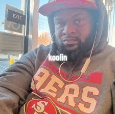 Jerome Akins's Instagram, Twitter & Facebook