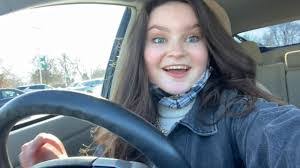 Maggie Leach's Instagram, Twitter & Facebook