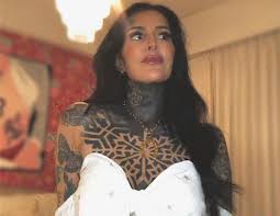 Nunca voy a soltarte la mano. Cande Tinelli Renovo Su Look En Camara Para Ti