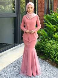 Demikian saja postingan tentang fesyen baju kurung moden terkini 2018 yang dapat anda simak di kesempatan ini. Fesyen Baju Raya 2018