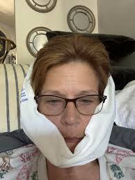 Robin Burgess (@sunmoon0821) • Instagram photos and videos