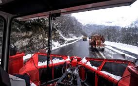 Les Equipements Hivernaux Ne Sont Plus Obligatoires Pour Circuler L Acces Au Port De Larrau Et La D918 Entre Le Col D Aubisqu Col Du Soulor Pyrenees Montagne