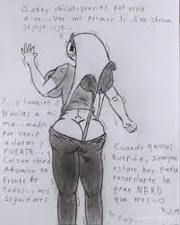 Mswedgie🩲 (COMISIONES CERRADAS) on X: Una de las pocas transmisiones en  vivo de Jaiden se vieron interrumpidas por un repentino calzon chino  atomico por parte de su madre que solo queria recordarle